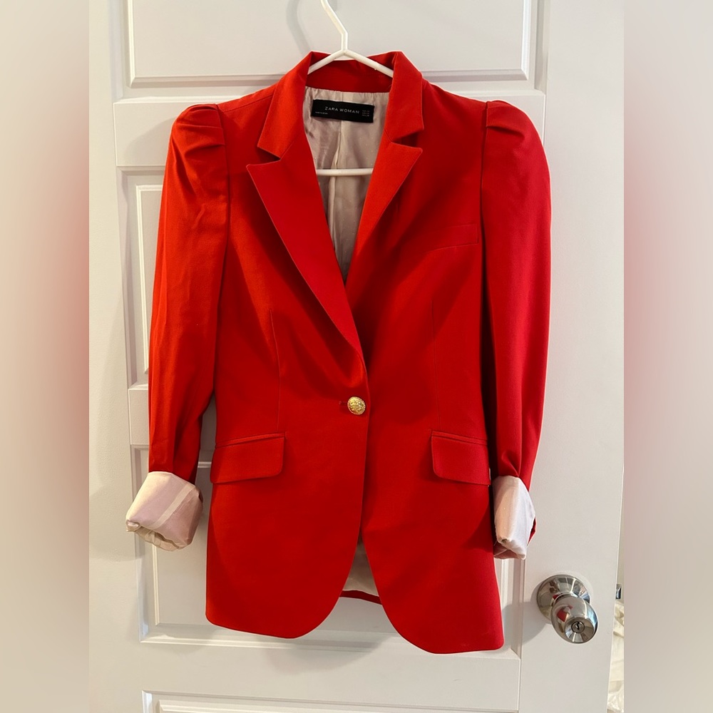 Red Zara blazer XS